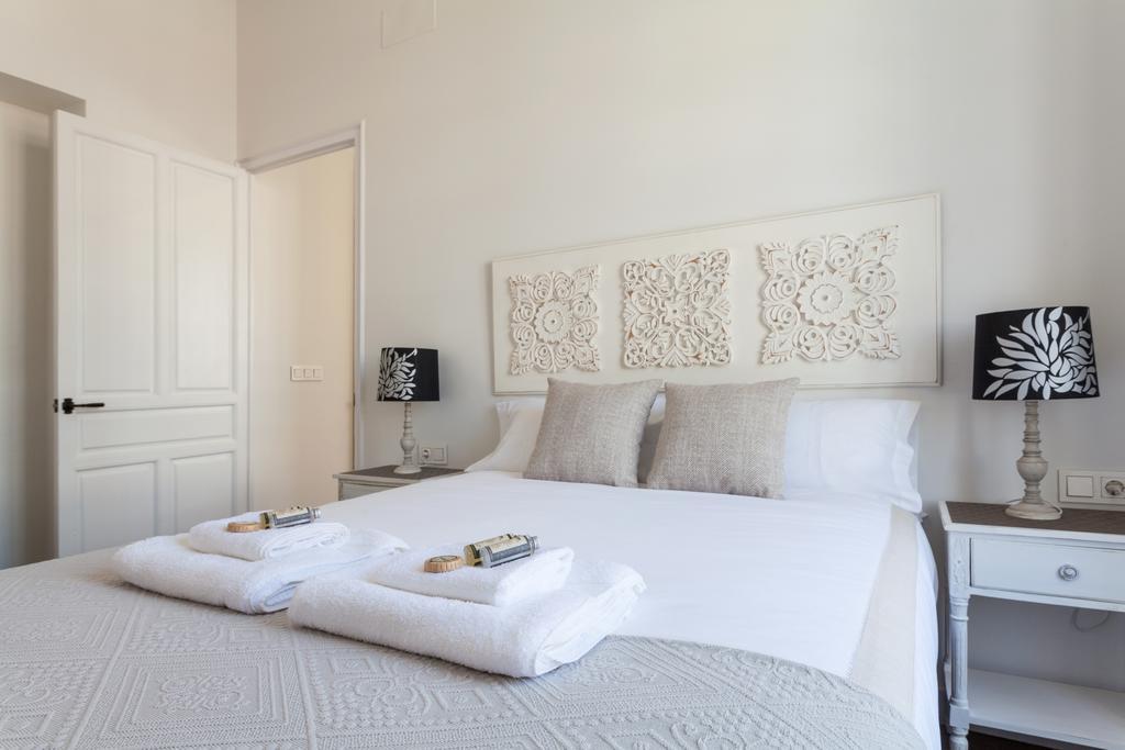 Stunning Boutique - Space Maison Apartments Sevilla Exterior foto