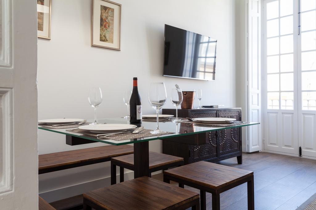 Stunning Boutique - Space Maison Apartments Sevilla Exterior foto
